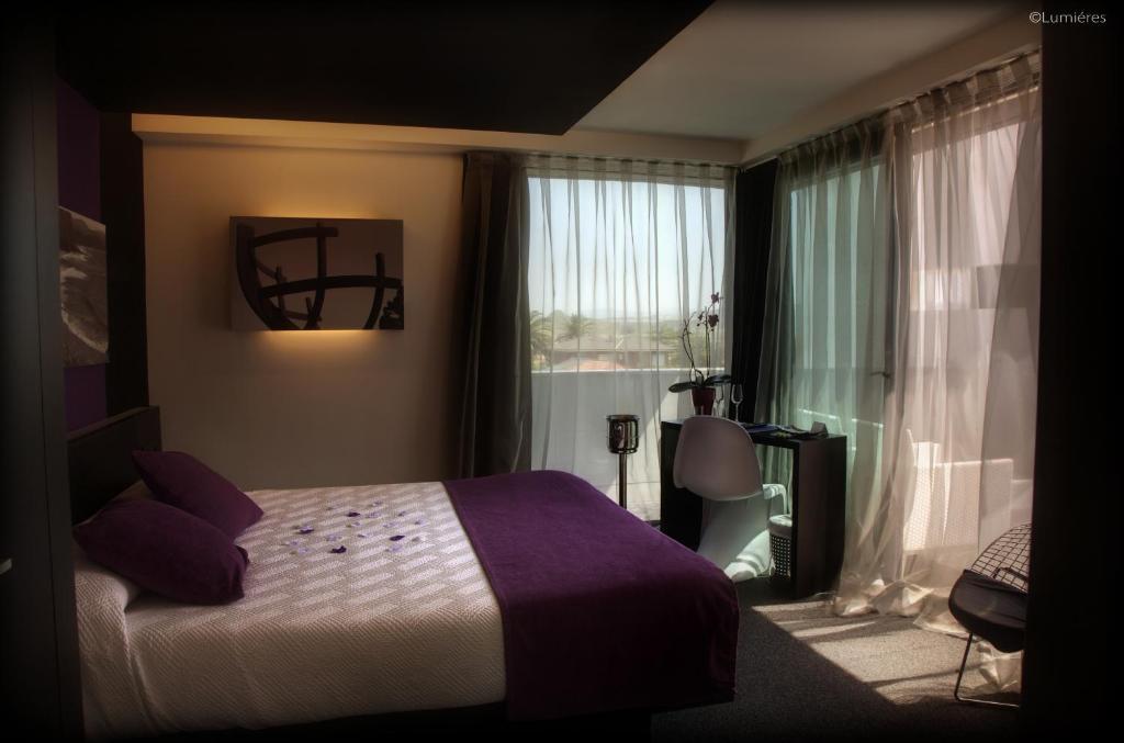 Hotel Playa Ribera ซวนเซส ภายนอก รูปภาพ