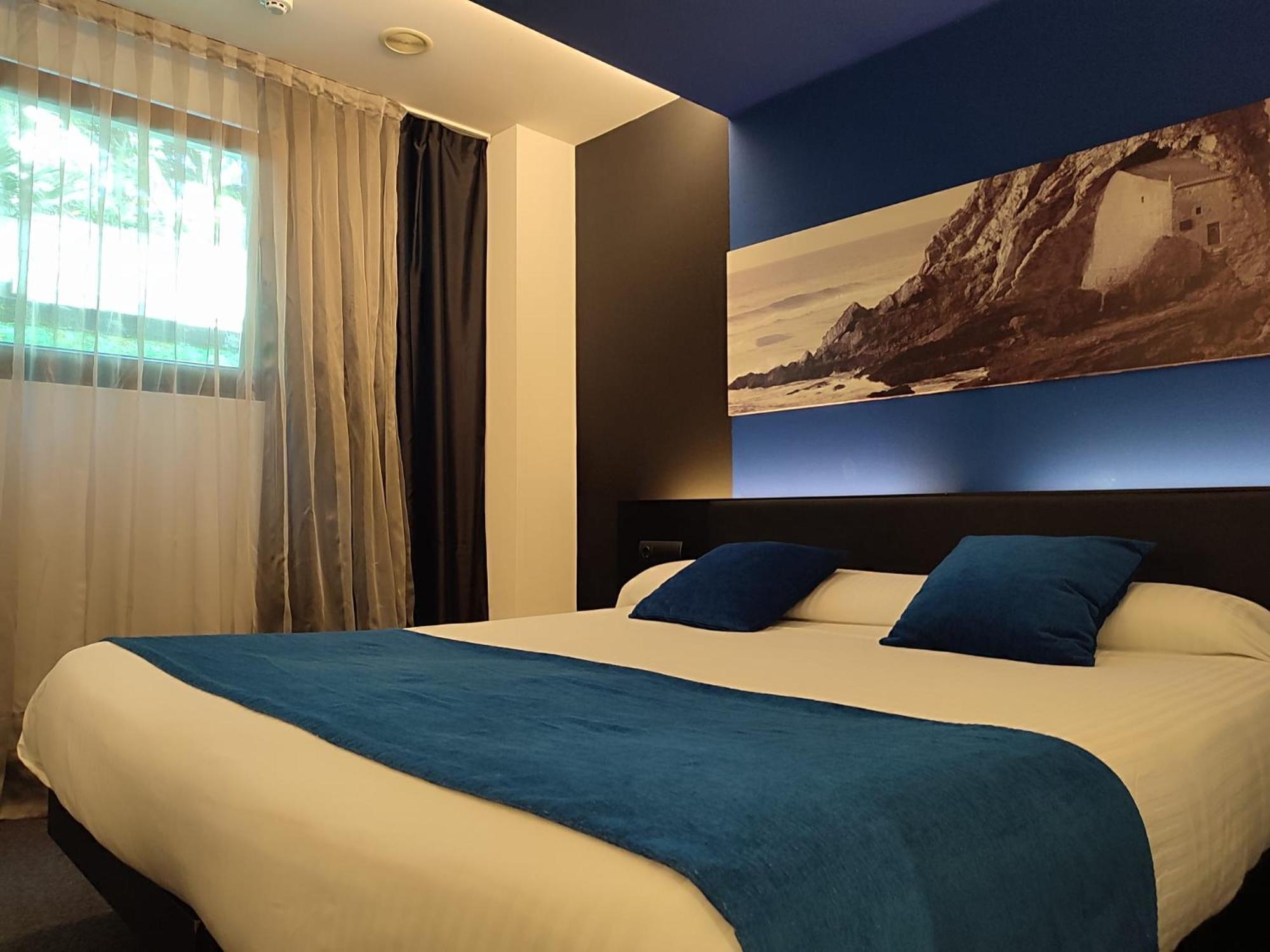 Hotel Playa Ribera ซวนเซส ภายนอก รูปภาพ
